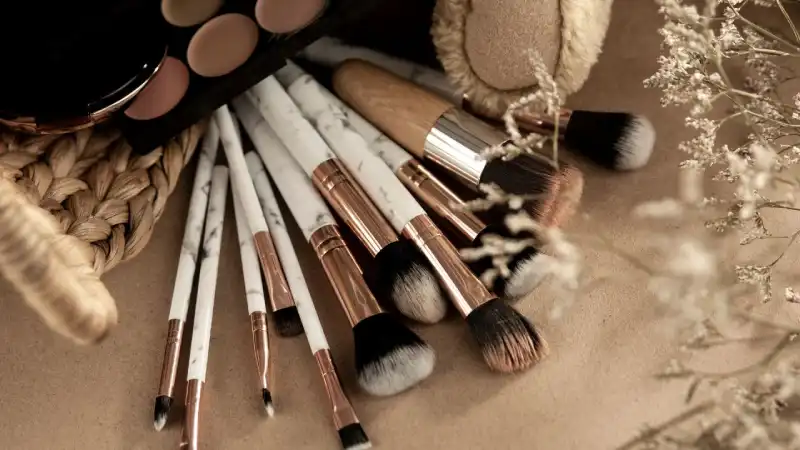 MakeUp Brushes Names and How to Use Them